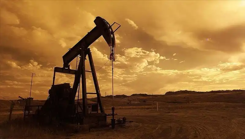 Orta Doğu'da Geceyi Alevlendiren Gelişmeler: Petrol Fiyatları Zirveye Ulaşıyor