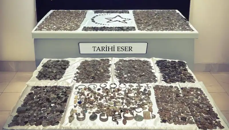 Sınırda Güvenlik Güçleri 12 Bin 770 Tarihi Eseri Kurtardı