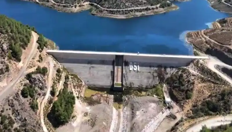 Çeşme'de Su Kesintileri Sonunda Bitiyor: Yaz Ayları için Yeni Müjdeler