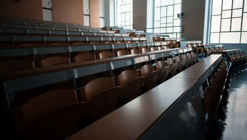 Avrupa'da Yüksek Eğitim Fiyatları: 40 Bin Euroya Kadar Çıkan Ücretler