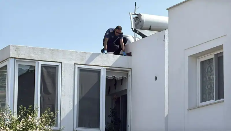 Bodrum'da Talihsiz Olay: Çatıdan Düşen Emekli Polis Hayatını Kaybetti
