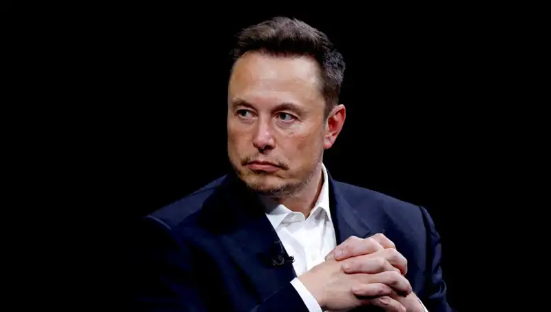 Elon Musk’tan Dikkat Çeken Açıklama: Robot Cerrahlar Ne Zaman Gerçekleşecek?