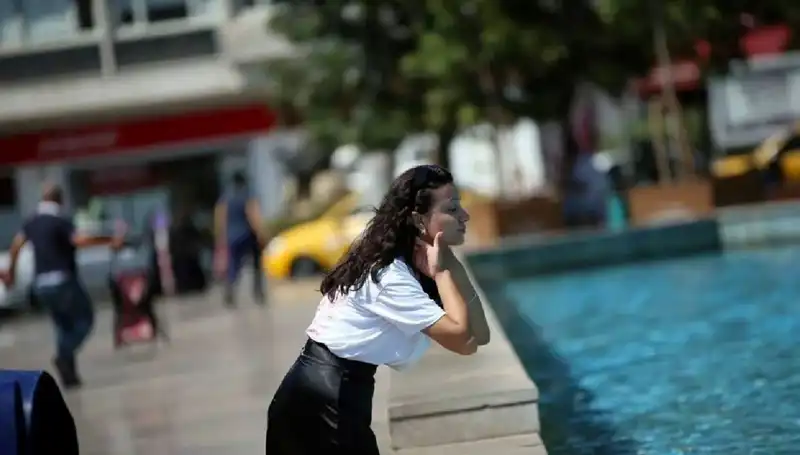 Cizre'de Sıcaklık Rekoru: 49.1 Dereceyi Gördü!