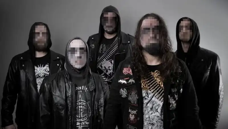 Rock Grubu Üyeleri, Dini Değerlere Hakaretten Tutuklandı: Olayın Ardındaki Gerçekler