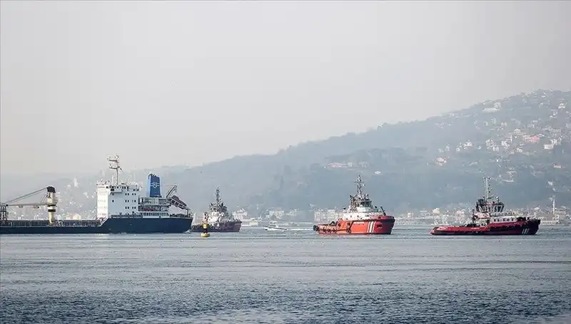 İstanbul Boğazı'nda Gemi Trafiği Neden Askıya Alındı? İşte Tüm Ayrıntılar!