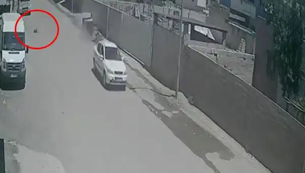 Çocuk Yaralanarak Hastaneye Kaldırıldı: Kaçan Sürücü Neden Ortadan Kayboldu?
