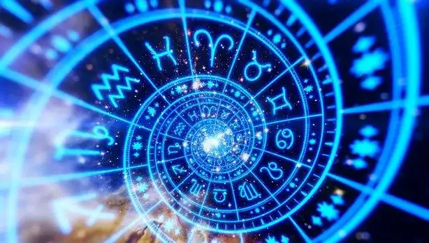 22 Mayıs 2025 Günlük Burç Yorumları: Aşk ve Kariyerinde Sürprizler Seni Bekliyor