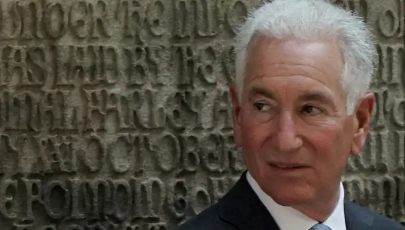 ABD Senatosu'ndan Trump'ın Dünününe Tarihi Onay: Siyasi Gelişmeler