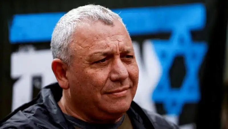 İsrail Siyasetinde Şok: Gadi Eisenkot Görevini Bıraktı!