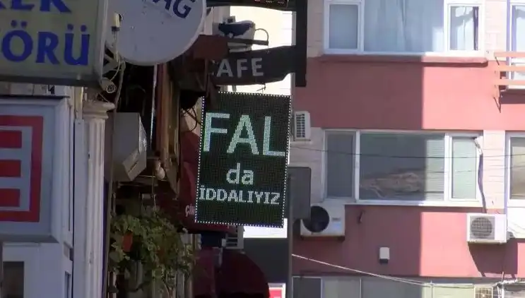 Para Karşılığı Fala Hapis Cezası: Fal Bakanlar İçin Yeni Düzenlemeler Geldi