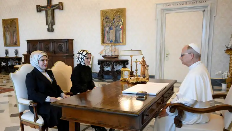 Emine Erdoğan ve Papa Leo: Gazze Üzerine Tarihi Buluşmanın Ayrıntıları