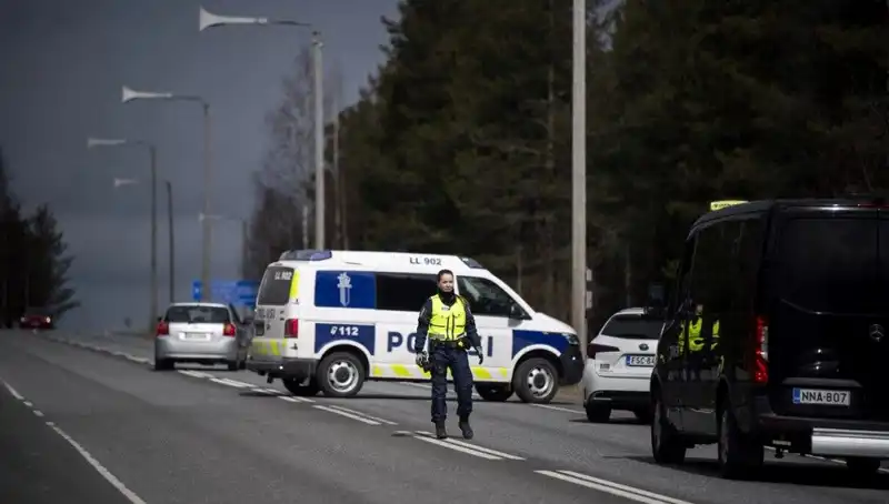 Finlandiya'daki Okul Bıçaklı Saldırısında Üç Öğrenci Yaralandı