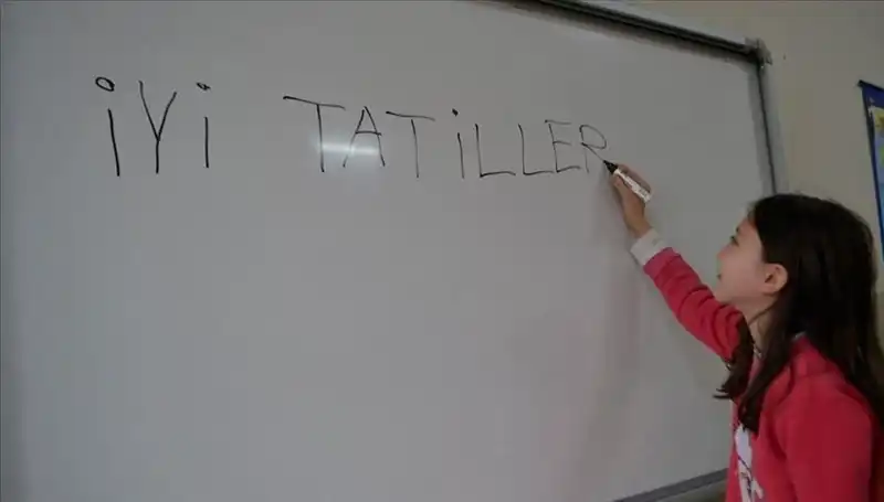 Türkiye'de 20 Milyon Öğrenci için Yaz Tatili Başlıyor!