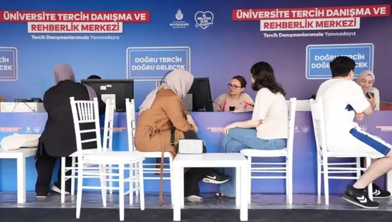 İstanbul'da Öğrencilere Yönelik Tercih Danışma Merkezleri Açıldı!
