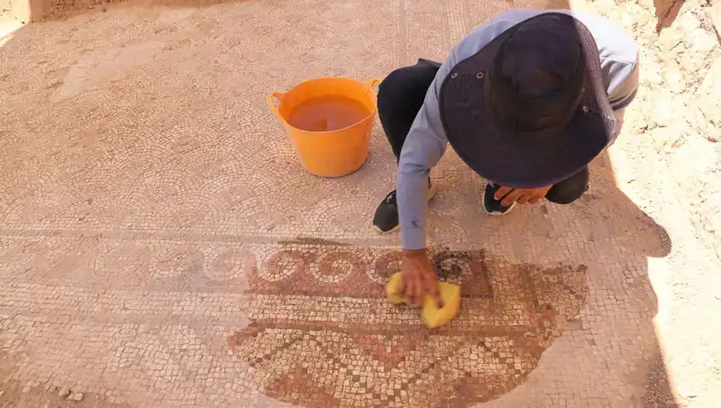 Mardin'de 1500 Yıllık Mozaik Keşfi: Tarihin Derinliklerine Yolculuk
