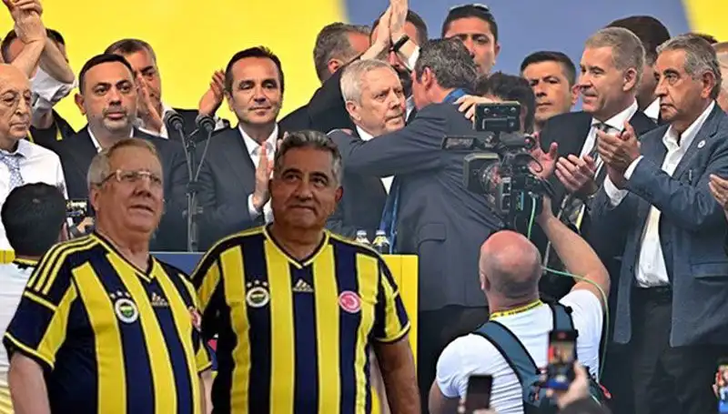 Ali Koç, Mahmut Uslu'nun İstifa Çağrısına Ne Yanıt Verecek?