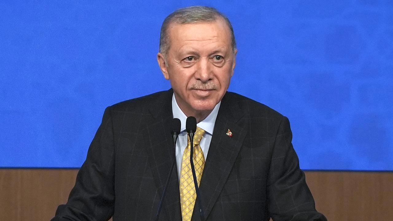 Cumhurbaşkanı Erdoğan'dan Deprem Bölgesine Müjdeli Haber: Tüm Konutlar Yıl Sonunda Teslim Edilecek