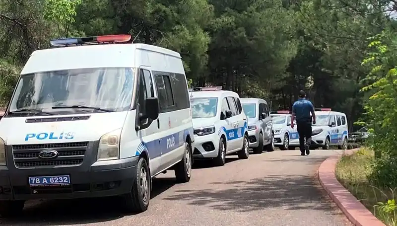 Karabük'te Gizemli Bir Ölüm: Ağaca Asılı Buluşmanın Ardındaki Sır