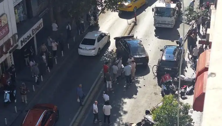 İranlı Sürücünün Yolu Kapatması: Kaos ve Heyecan Dolu Anlar