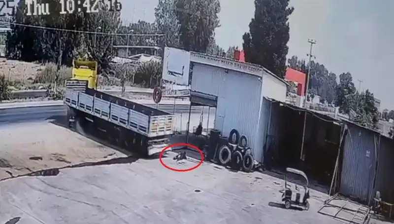16 Yaşındaki Çocuk İşçinin Feci Ölümü Tamirhanede Şok Etkisi Yarattı
