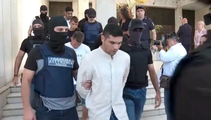 Atina'da Cinayete Kurban Giden Profesörün Eski Eşi ve 4 Kişi Gözaltında